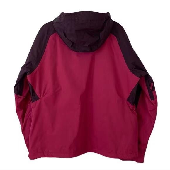 Helly Hansen ski jacket with removable vest - Picture 2 of 13